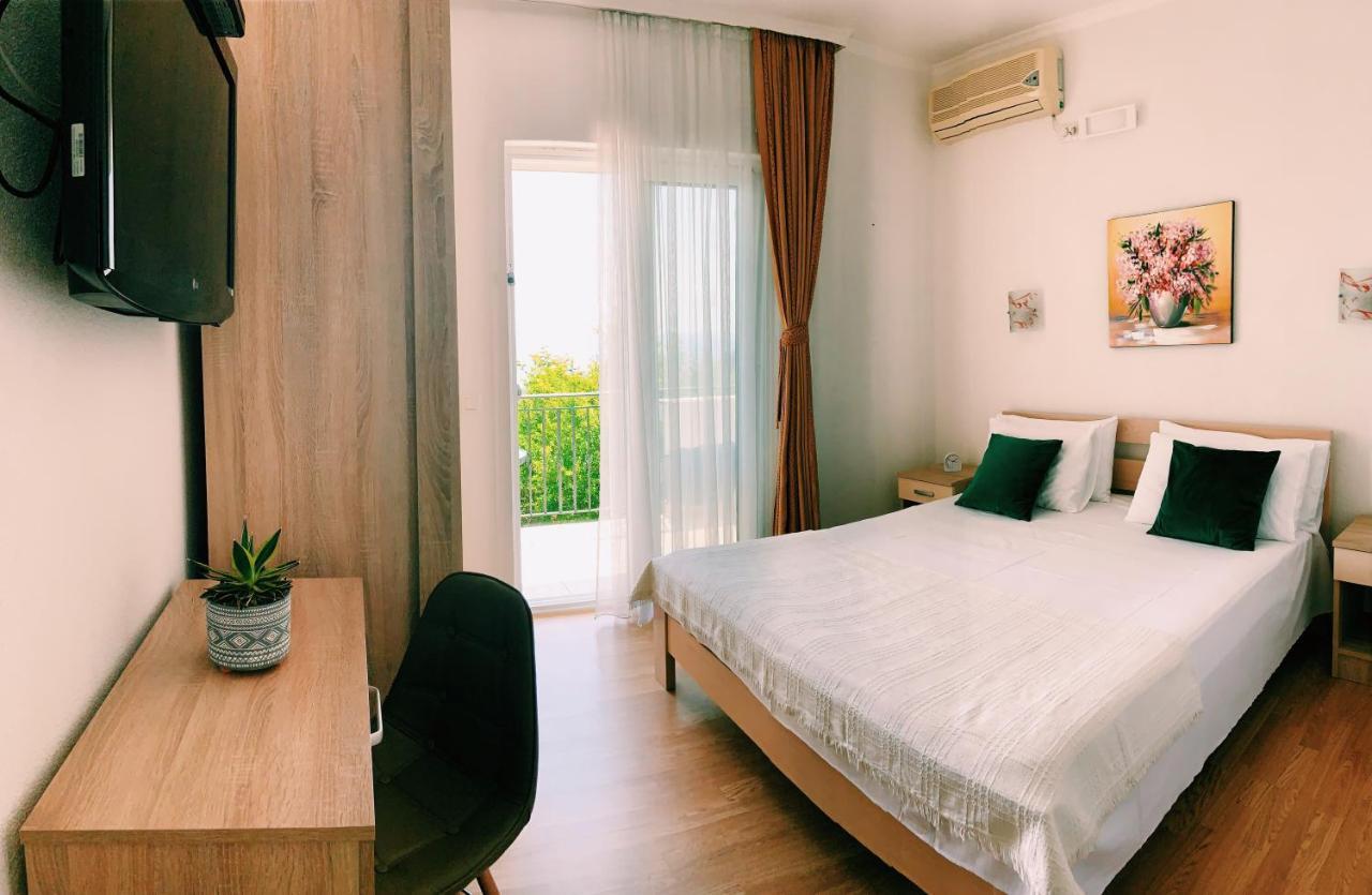 Apartments Hollaj Улцинь Экстерьер фото