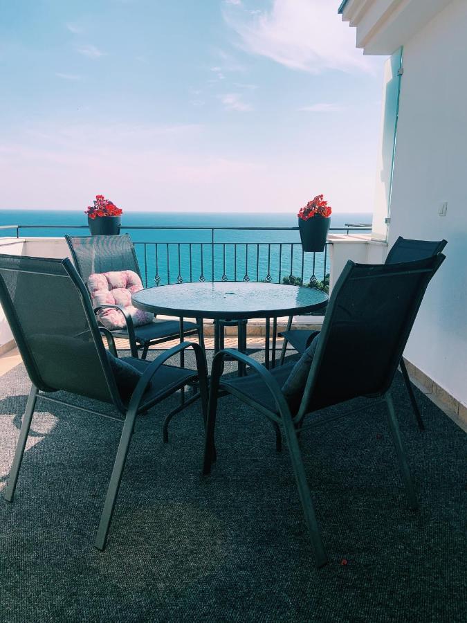 Apartments Hollaj Улцинь Экстерьер фото