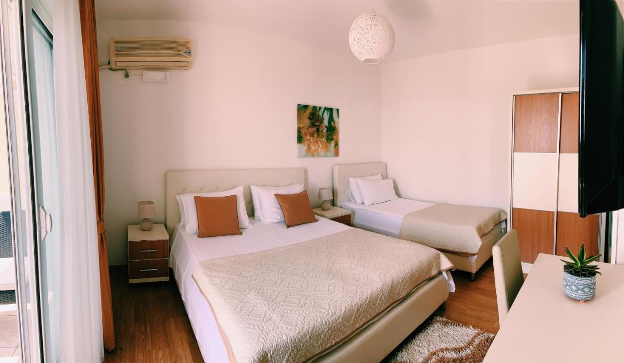 Apartments Hollaj Улцинь Экстерьер фото
