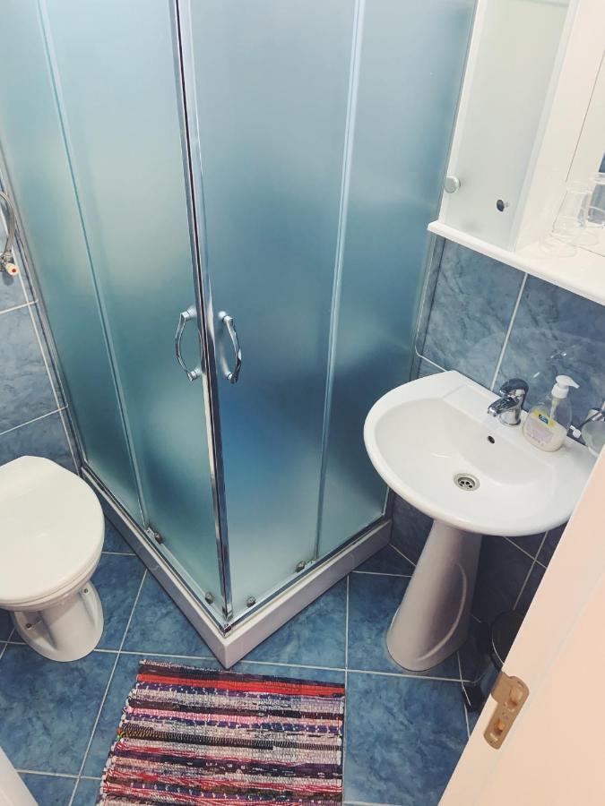Apartments Hollaj Улцинь Экстерьер фото