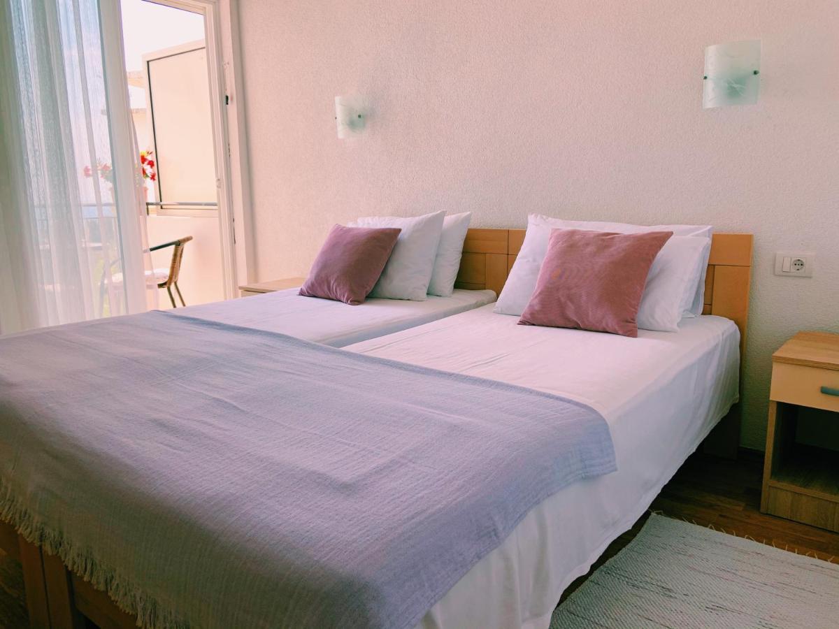 Apartments Hollaj Улцинь Экстерьер фото