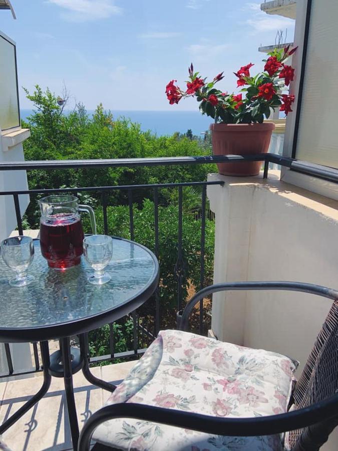 Apartments Hollaj Улцинь Экстерьер фото