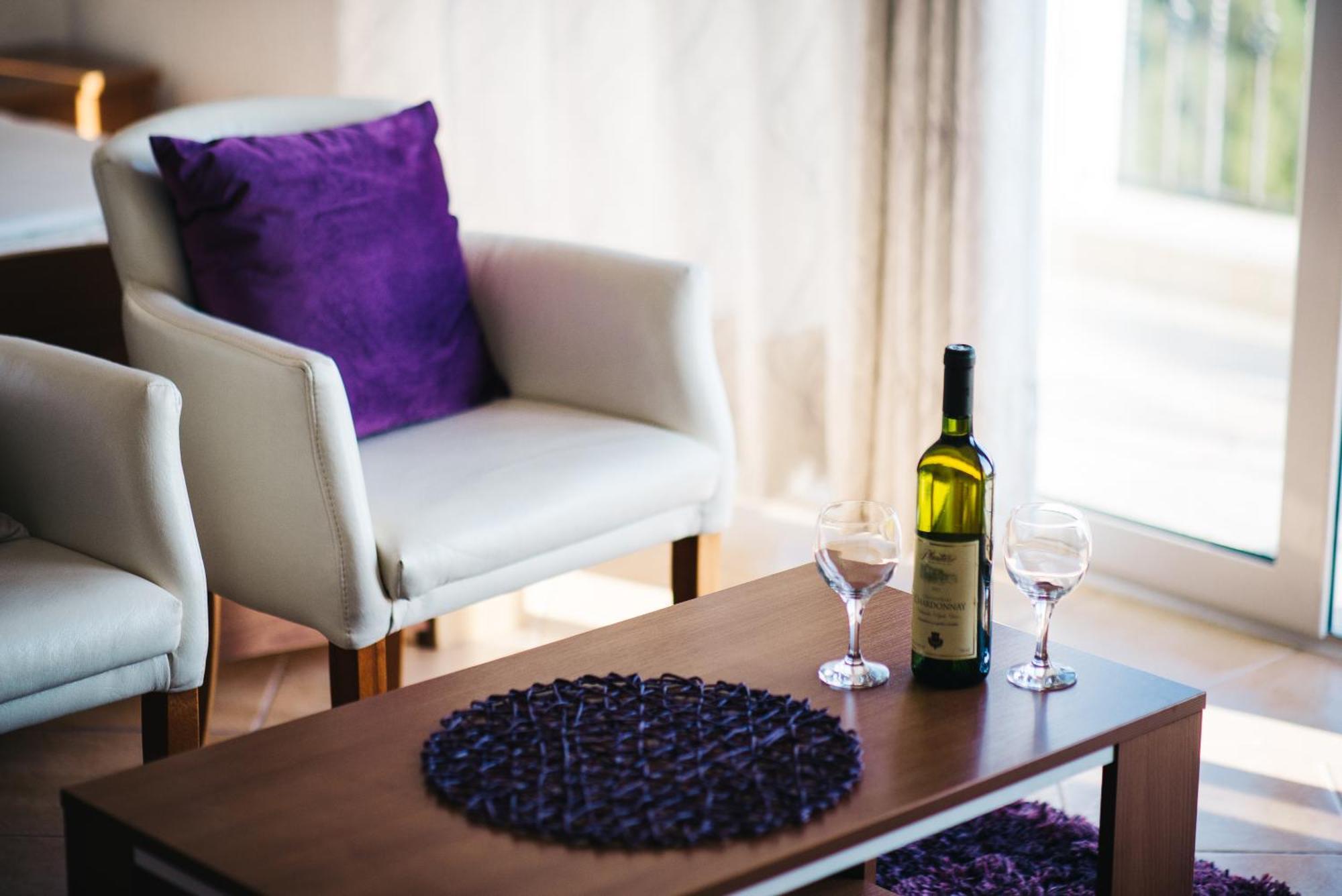Apartments Hollaj Улцинь Экстерьер фото