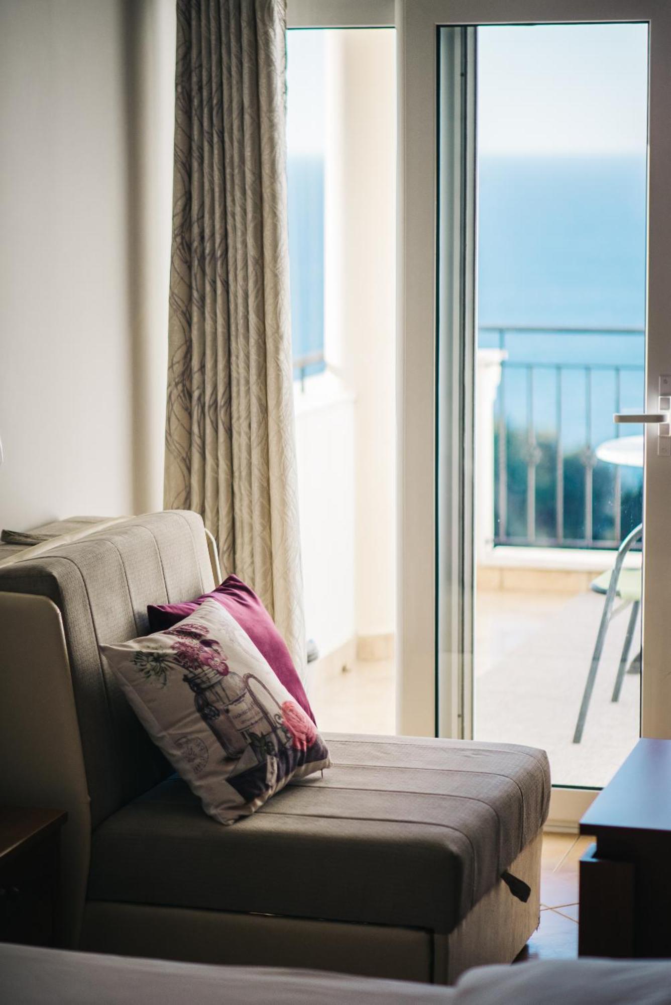Apartments Hollaj Улцинь Экстерьер фото