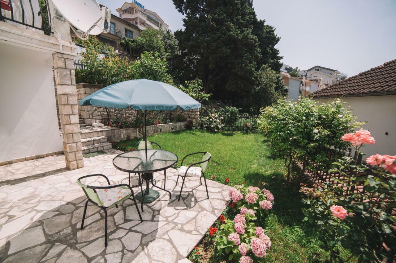 Apartments Hollaj Улцинь Экстерьер фото